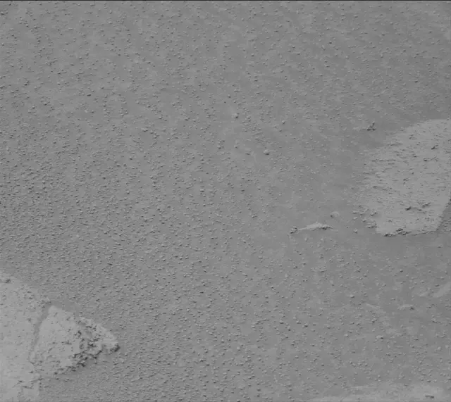 Sol 3758: Mast Camera (Mastcam)