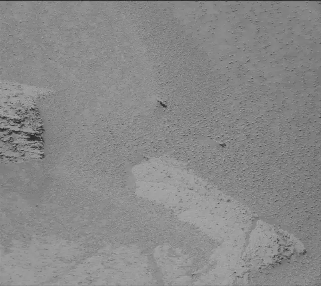 Sol 3758: Mast Camera (Mastcam)