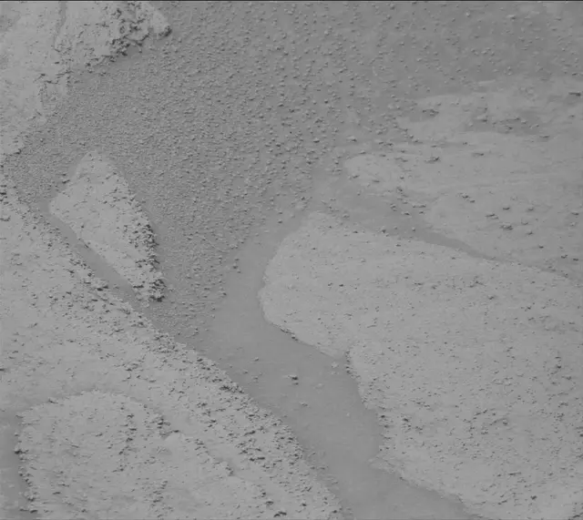 Sol 3758: Mast Camera (Mastcam)