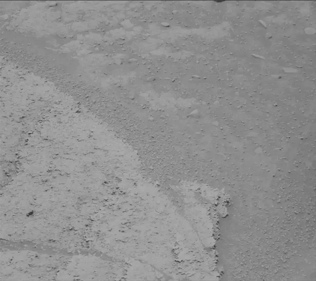 Sol 3758: Mast Camera (Mastcam)