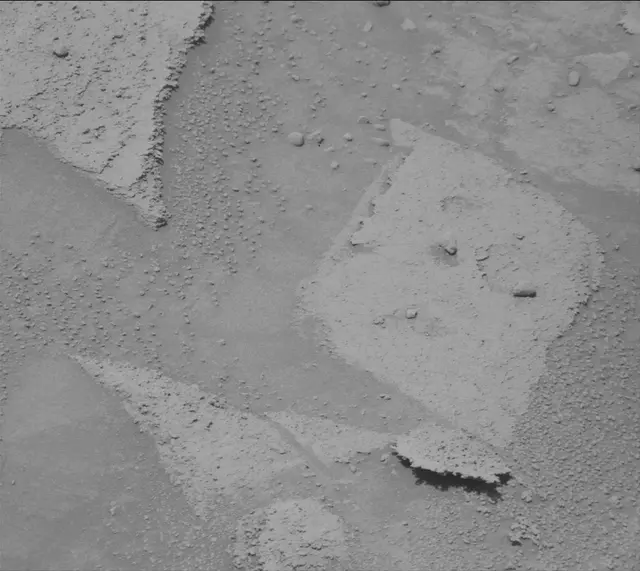 Sol 3758: Mast Camera (Mastcam)
