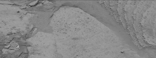 Sol 3759: Mast Camera (Mastcam)