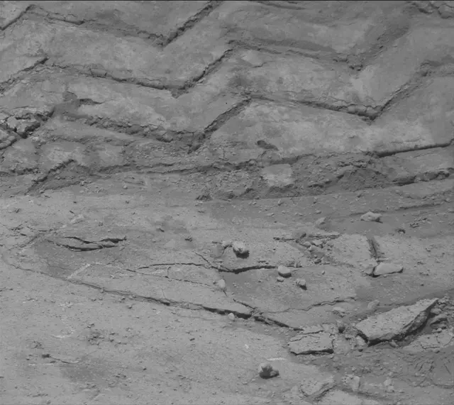 Sol 3759: Mast Camera (Mastcam)