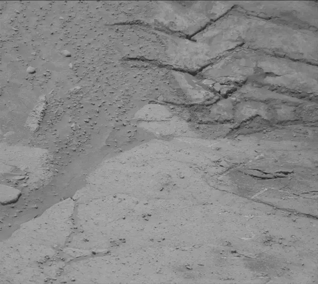 Sol 3759: Mast Camera (Mastcam)