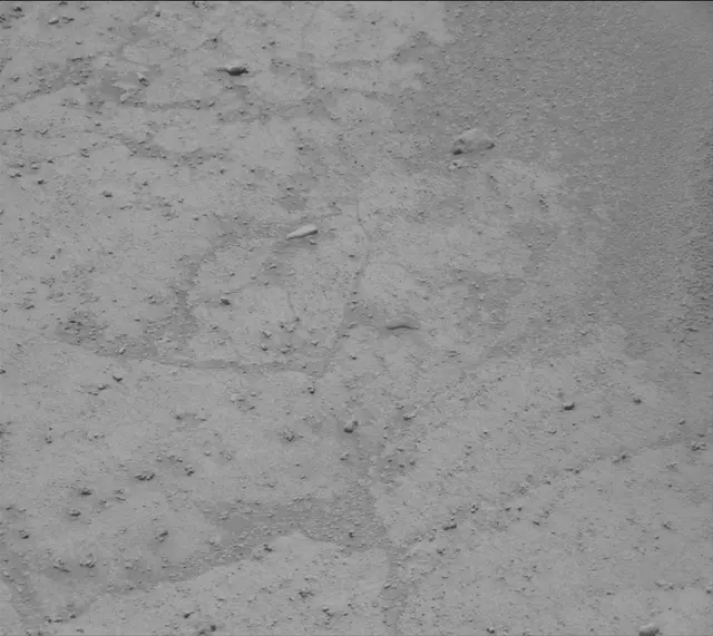 Sol 3759: Mast Camera (Mastcam)