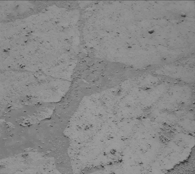 Sol 3759: Mast Camera (Mastcam)