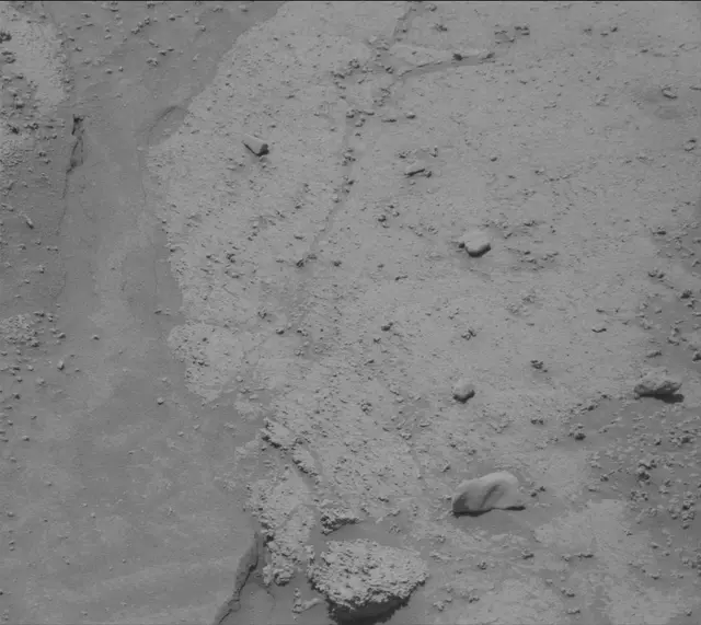 Sol 3759: Mast Camera (Mastcam)