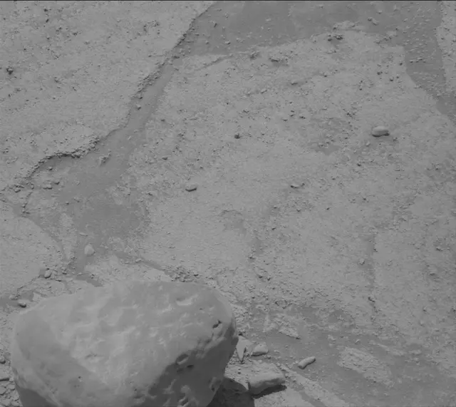 Sol 3759: Mast Camera (Mastcam)