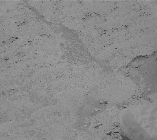Sol 3759: Mast Camera (Mastcam)