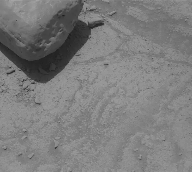Sol 3759: Mast Camera (Mastcam)