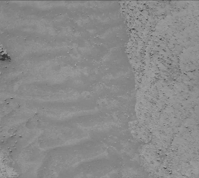 Sol 3759: Mast Camera (Mastcam)