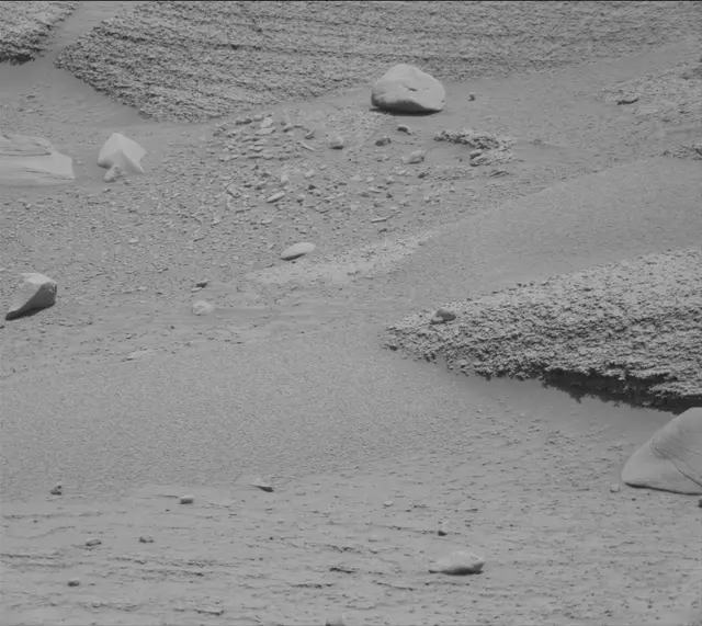 Sol 3760: Mast Camera (Mastcam)