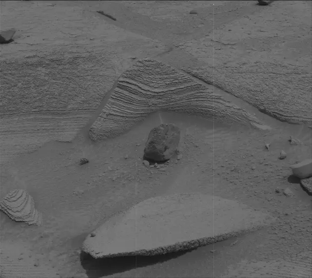Sol 3762: Mast Camera (Mastcam)