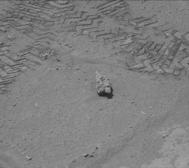 Sol 3762: Mast Camera (Mastcam)