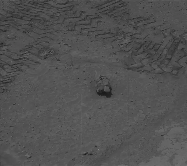 Sol 3762: Mast Camera (Mastcam)
