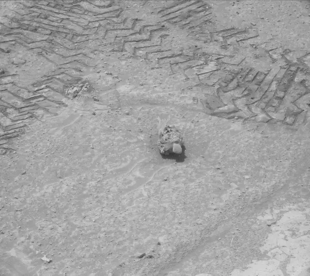 Sol 3762: Mast Camera (Mastcam)