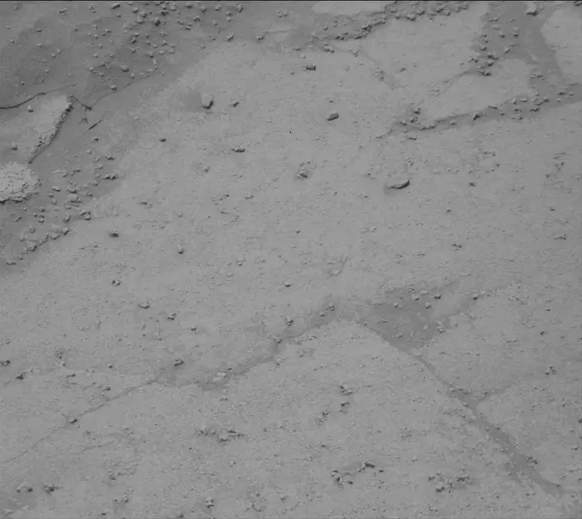 Sol 3762: Mast Camera (Mastcam)