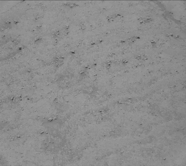 Sol 3762: Mast Camera (Mastcam)