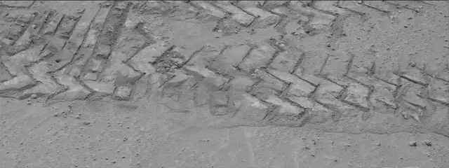 Sol 3763: Mast Camera (Mastcam)