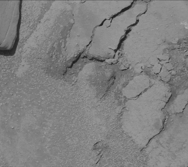 Sol 3763: Mast Camera (Mastcam)
