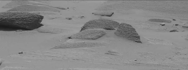 Sol 3766: Mast Camera (Mastcam)