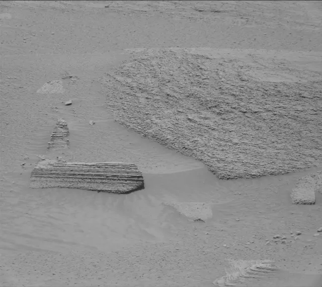 Sol 3766: Mast Camera (Mastcam)