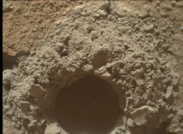 Sol 3767: Mars Hand Lens Imager (MAHLI)