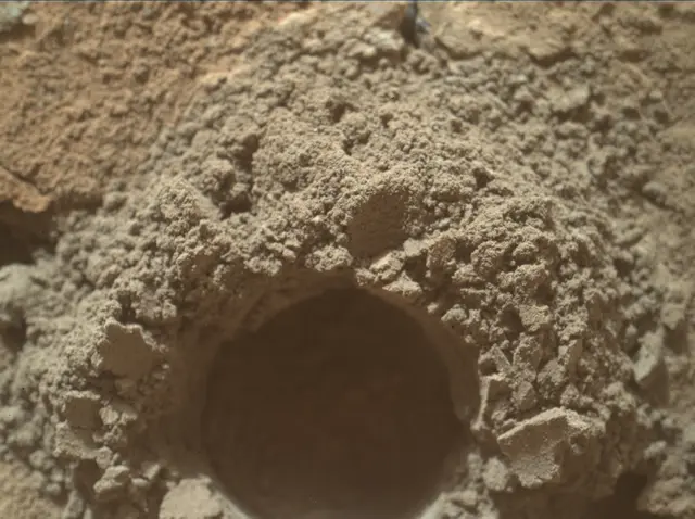 Sol 3767: Mars Hand Lens Imager (MAHLI)
