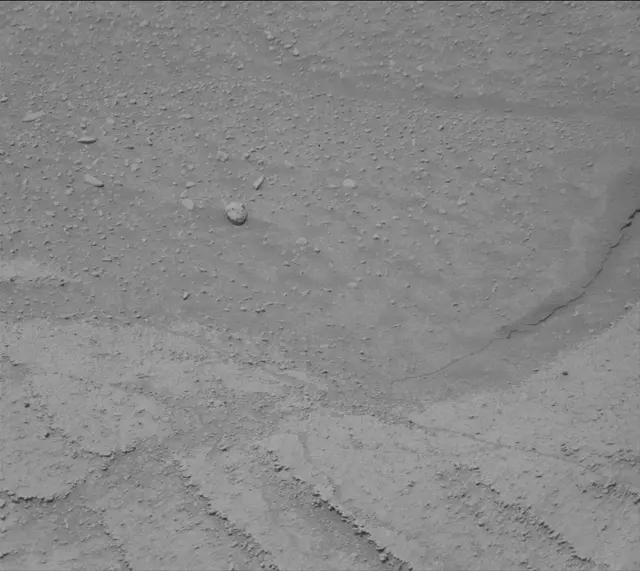 Sol 3769: Mast Camera (Mastcam)