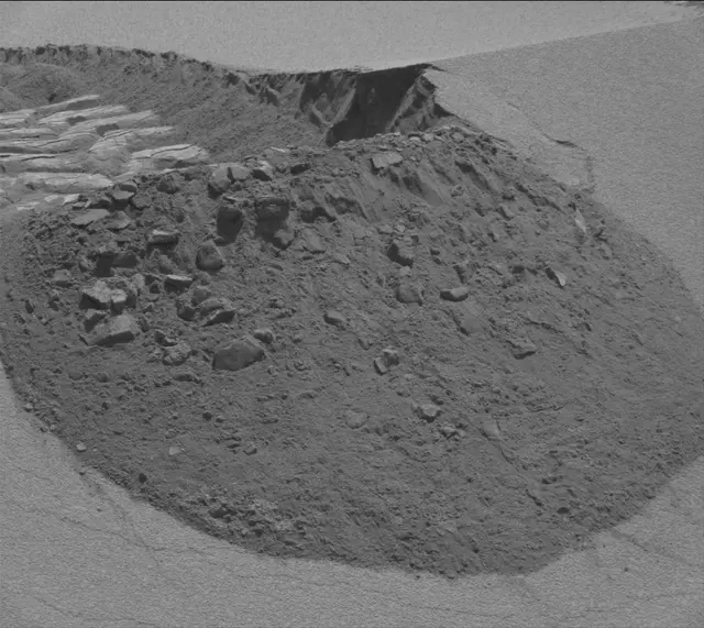Sol 3769: Mast Camera (Mastcam)