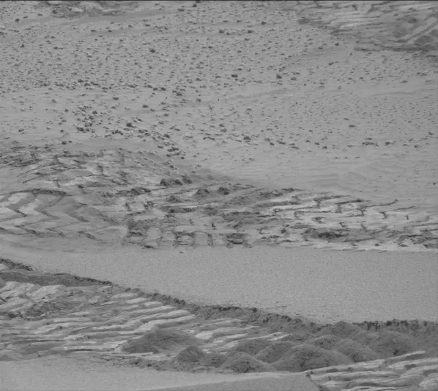 Sol 3769: Mast Camera (Mastcam)