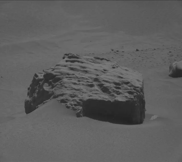Sol 3769: Mast Camera (Mastcam)