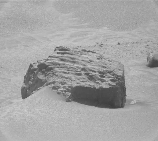 Sol 3769: Mast Camera (Mastcam)