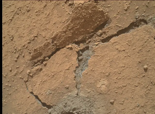 Sol 3769: Mars Hand Lens Imager (MAHLI)