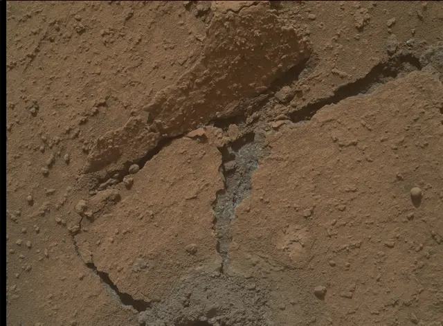 Sol 3769: Mars Hand Lens Imager (MAHLI)