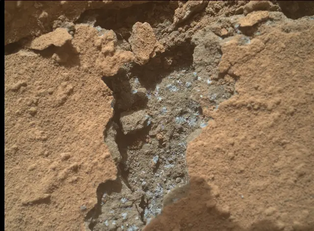 Sol 3769: Mars Hand Lens Imager (MAHLI)
