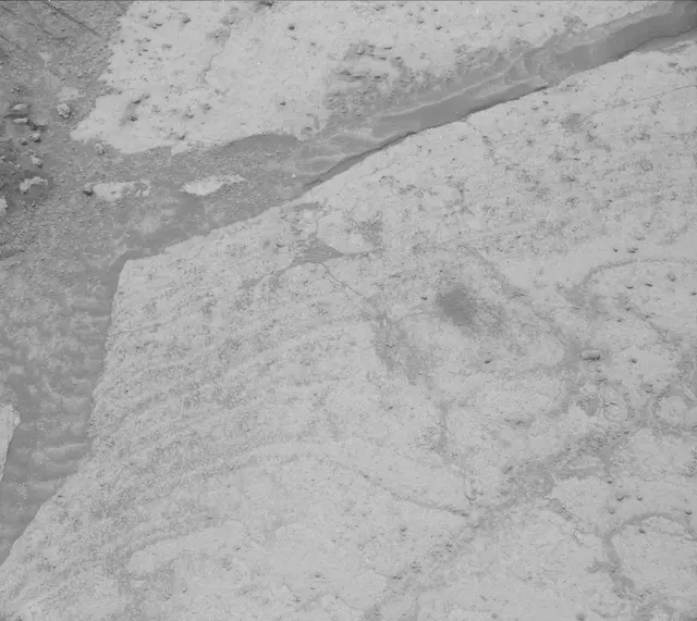 Sol 3770: Mast Camera (Mastcam)