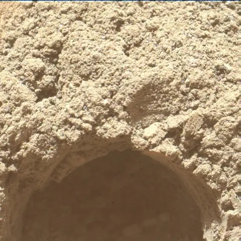 Sol 3770: Mars Hand Lens Imager (MAHLI)