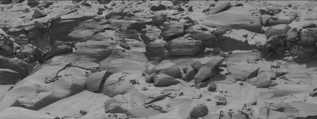 Sol 3771: Mast Camera (Mastcam)