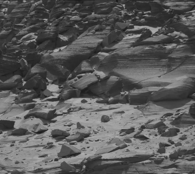Sol 3771: Mast Camera (Mastcam)