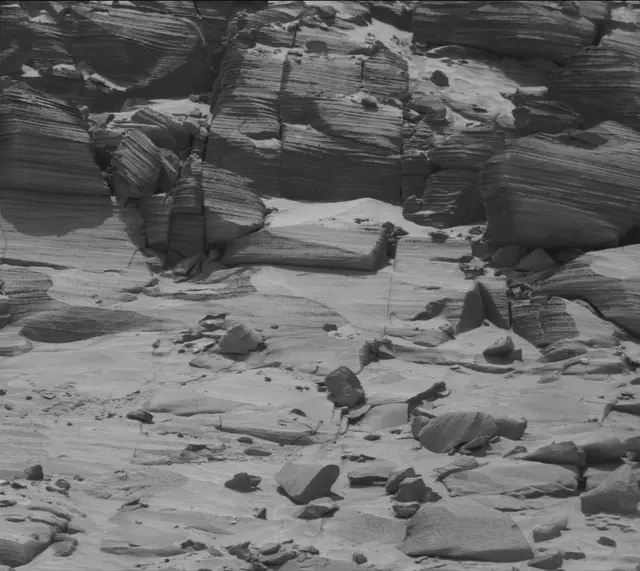 Sol 3771: Mast Camera (Mastcam)