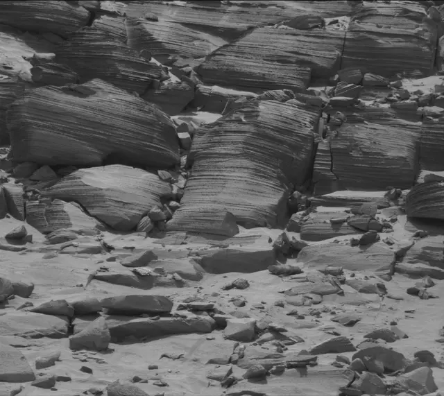 Sol 3771: Mast Camera (Mastcam)