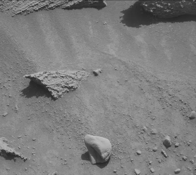 Sol 3773: Mast Camera (Mastcam)