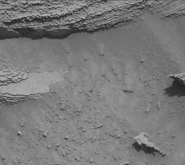 Sol 3773: Mast Camera (Mastcam)
