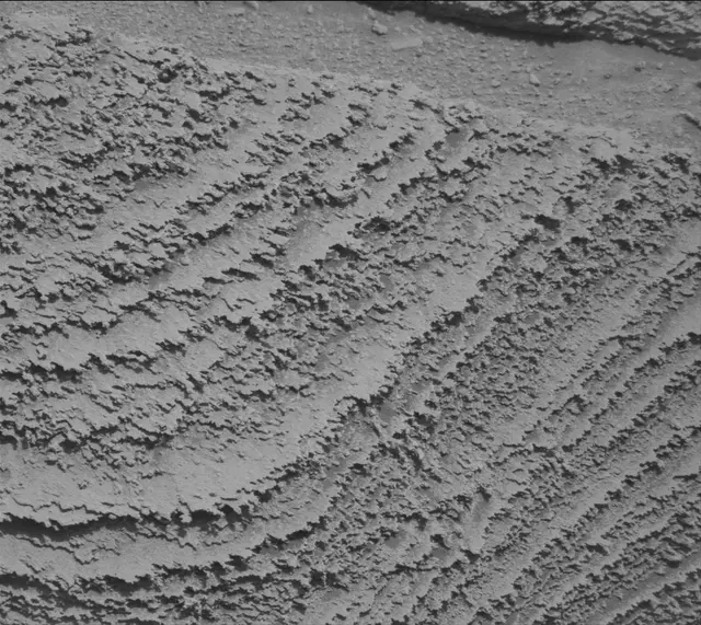 Sol 3773: Mast Camera (Mastcam)