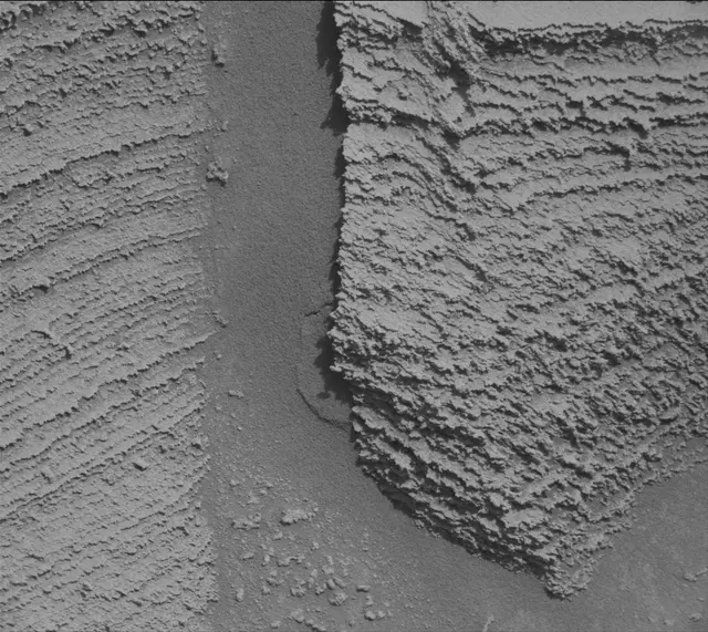 Sol 3773: Mast Camera (Mastcam)