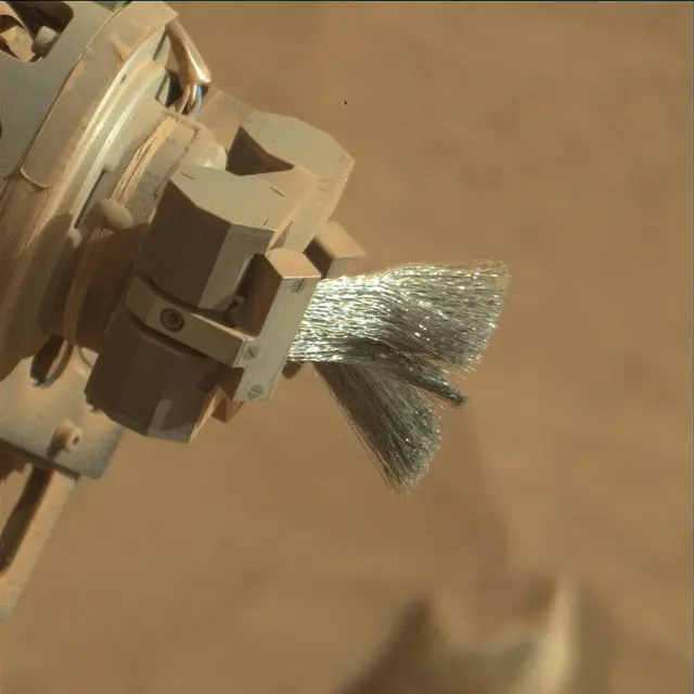 Sol 3773: Mast Camera (Mastcam)