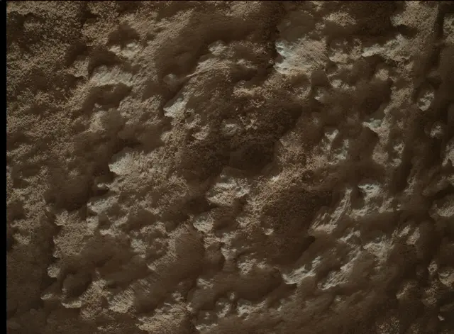 Sol 3773: Mars Hand Lens Imager (MAHLI)