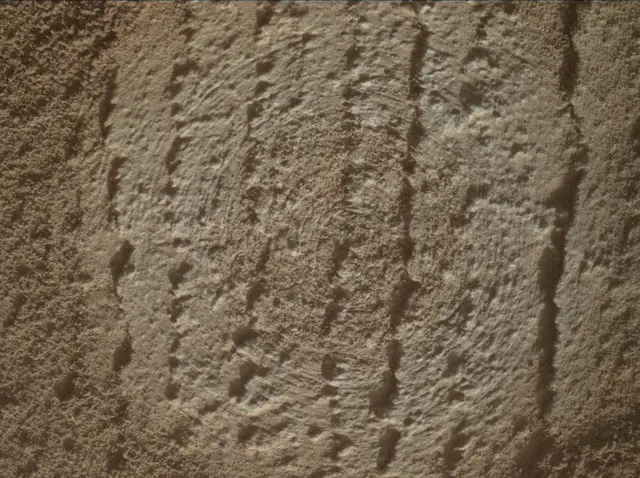 Sol 3773: Mars Hand Lens Imager (MAHLI)