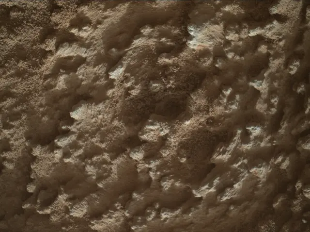 Sol 3773: Mars Hand Lens Imager (MAHLI)